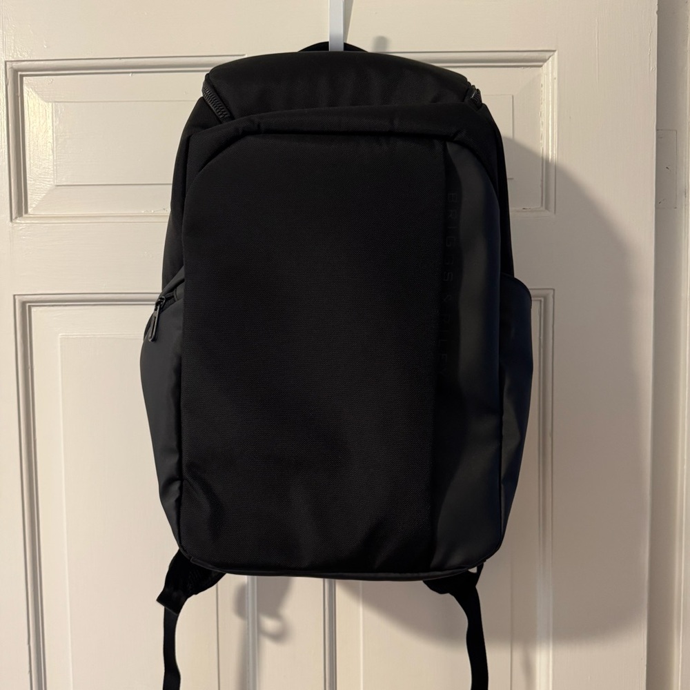 Briggs & Riley Black Cargo Backpack - Picture 14 of 14
